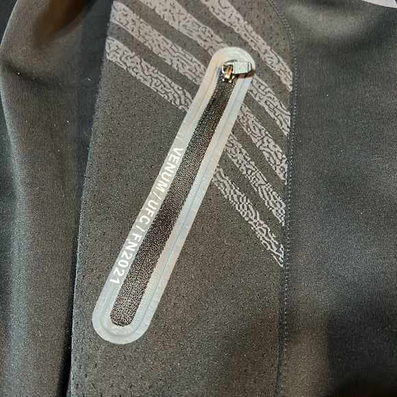 UFC VENUM Men's Full Zip Hoodie SIZE Large Mixed Martial Arts MMA Fighting - Picture 7 of 13